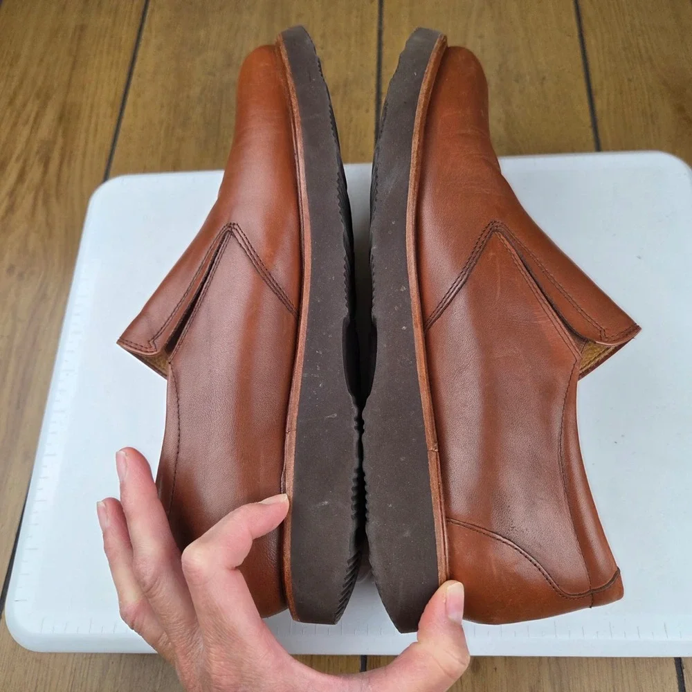 Samuel Hubbard Free Spirit Tan Leather Slip On Loafers Vibram Mens 9.5 M M2190